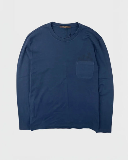 Louis Vuitton sleeve monogramme